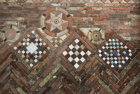 Bologna decoro